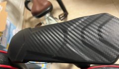 阿卡丁电竞椅，黑色红边，蝙蝠侠款，原价1400。椅子功能都正