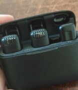 影巨人J13无线麦克风 一拖二 Type-C接口 带充电仓 